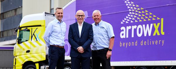 Warrington haulage firm signs five-year contract with home delivery specialist - Warrington Chamber of Commerce