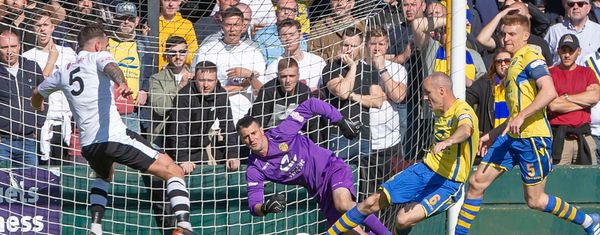Carden commits to Warrington Town and aims to keep squad together - Warrington Chamber of Commerce